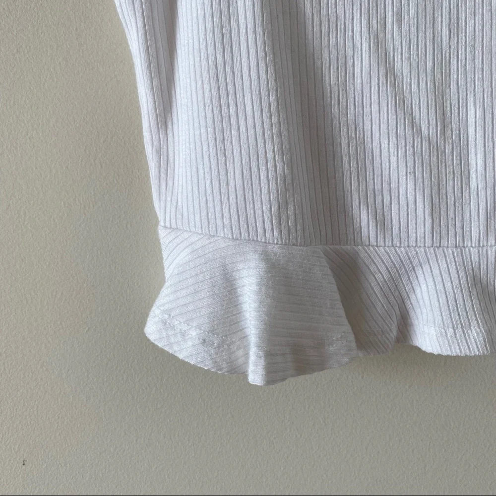 White Ribbed Cropped Tank Top | Ruffles | Forever 21 | Small | NWT - Picture 5 of 7